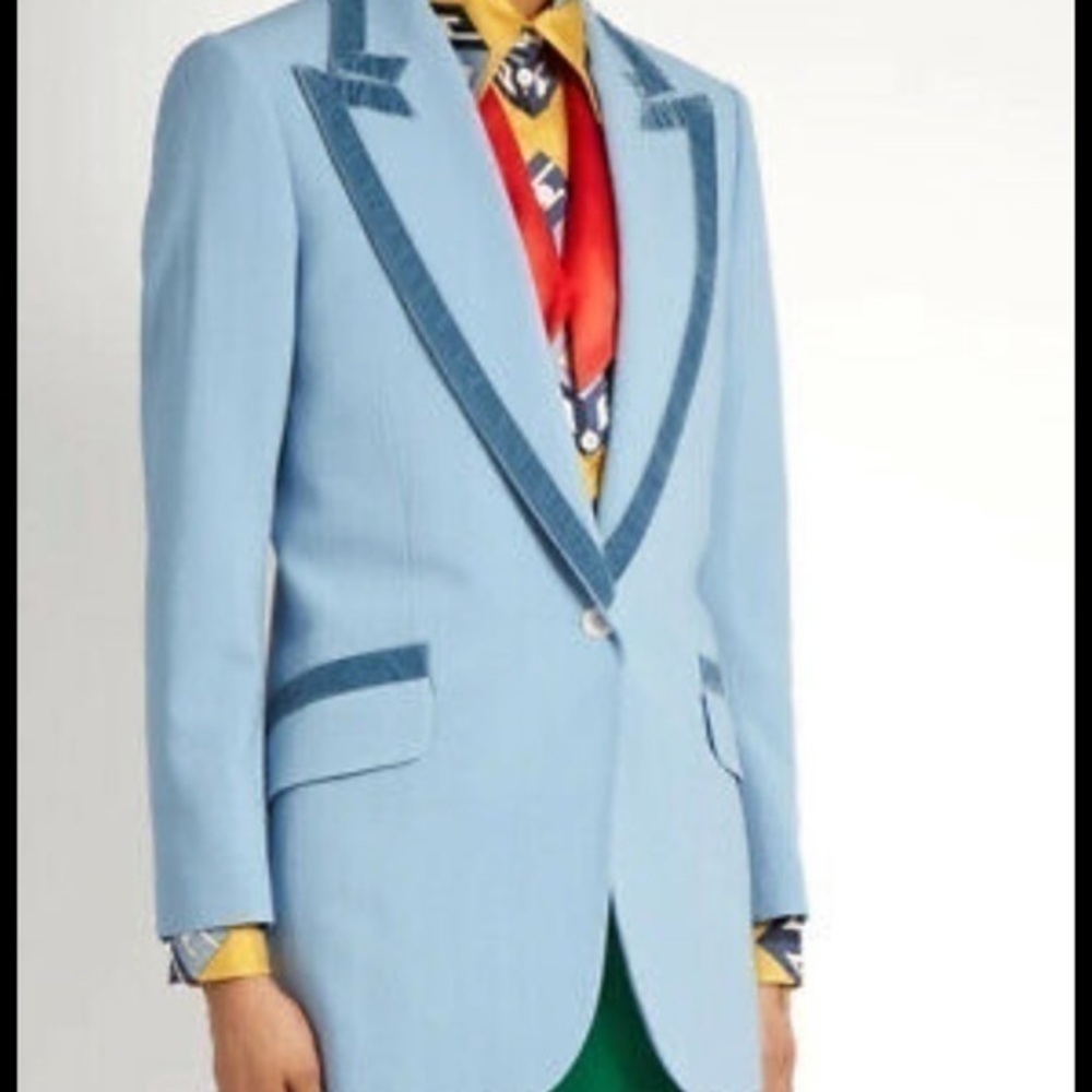 Gucci Light Blue Blazer with Dark Teal Trim - Picture 7 of 16